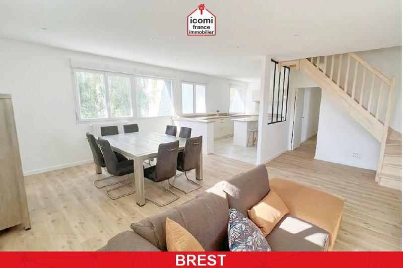 Duplex - 245 m² - 8 pièces