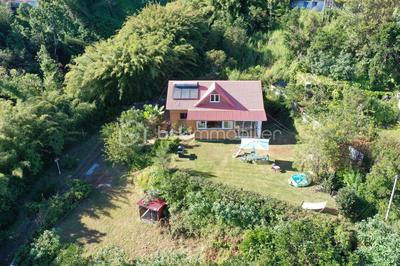 Villa - 90 m² - 4 pièces