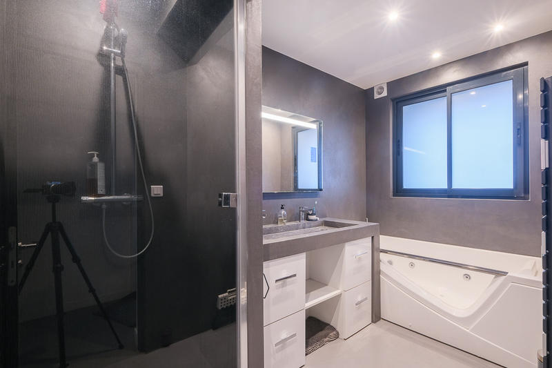 Appartement - 113 m² - 4 pièces