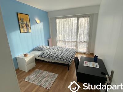 Chambre - 11 m² - 1 pièce