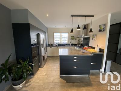 Maison - 140 m² - 5 pièces