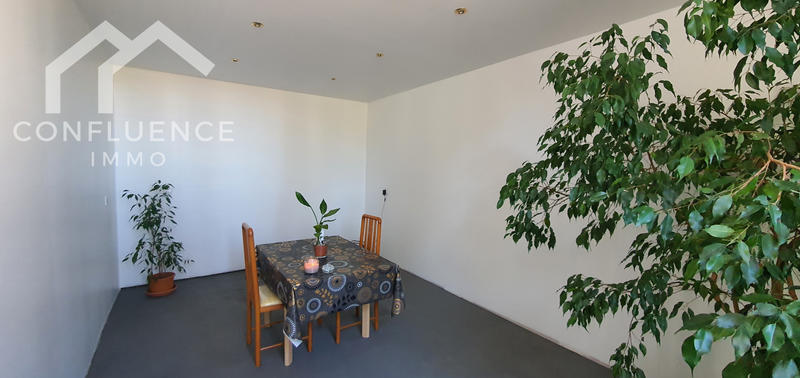 Maison - 203 m² - 7 pièces