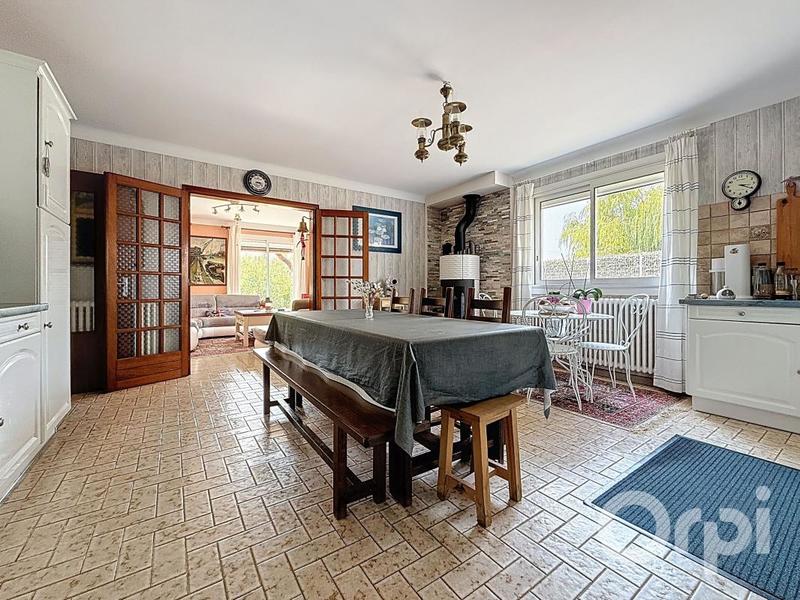 Maison - 180 m² - 7 pièces