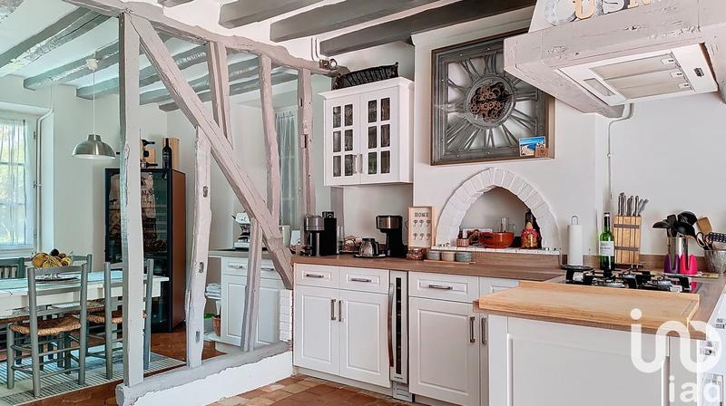 Maison - 230 m² - 6 pièces