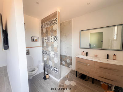 Maison - 110 m² - 6 pièces