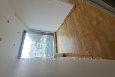 Local commercial - 248 m²