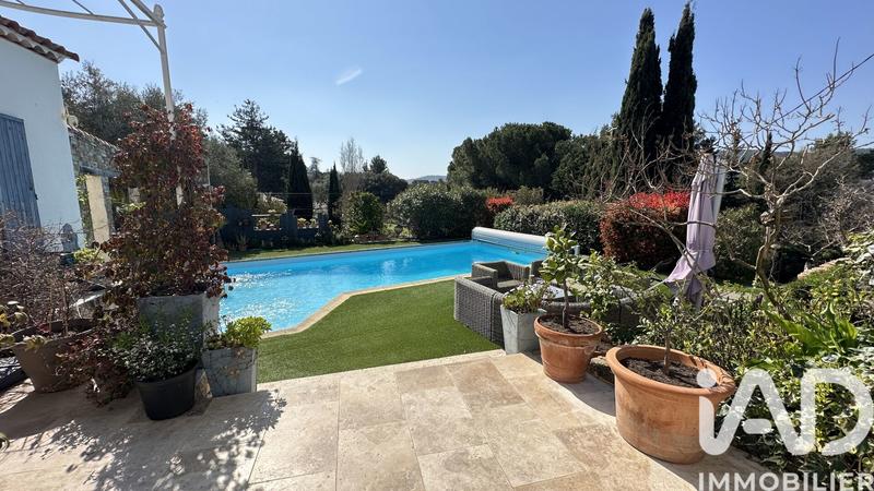 Maison - 190 m² - 7 pièces