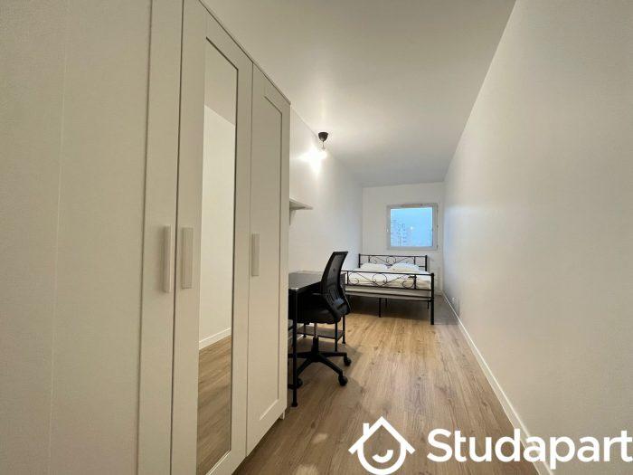 Chambre - 11 m² - 1 pièce