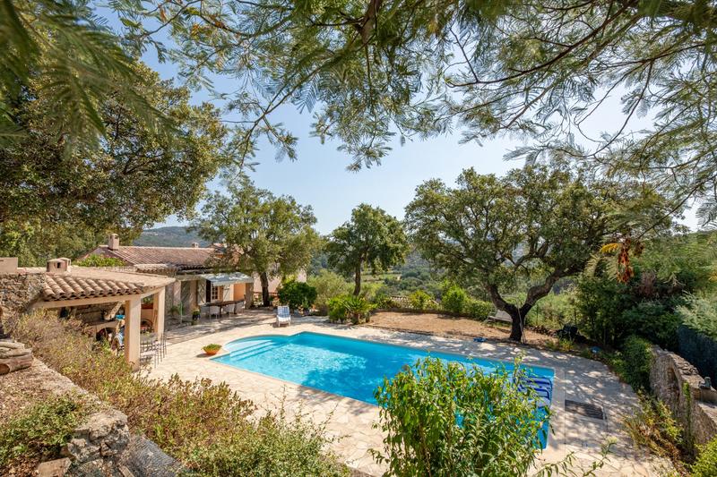 Villa - 165 m² - 8 pièces