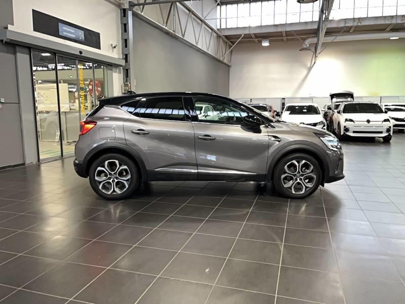 Renault Captur E-Tech Plug-in 160 Intens