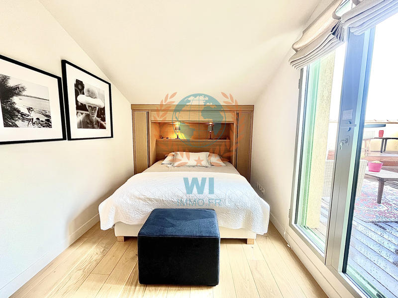 Appartement - 90 m² - 3 pièces