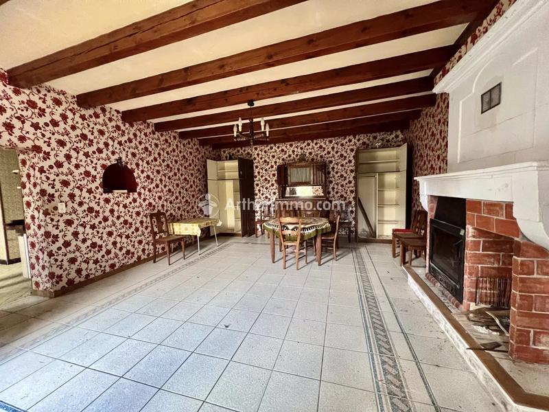 Maison - 184 m² - 7 pièces