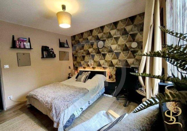 Maison - 148 m² - 6 pièces