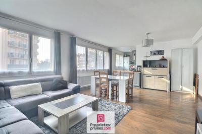 Appartement - 75 m² - 5 pièces