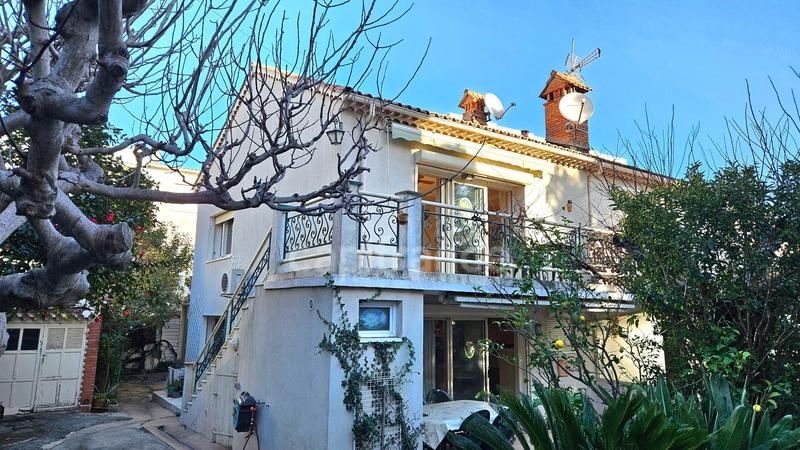 Maison - 113 m² - 6 pièces