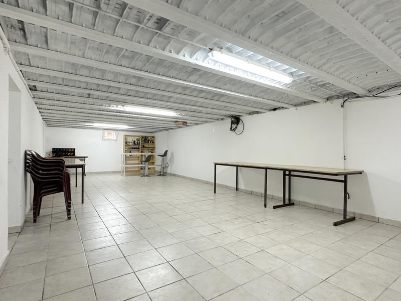 Maison - 207 m² - 10 pièces