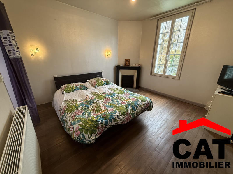 Maison traditionnelle - 105 m² - 5 pièces