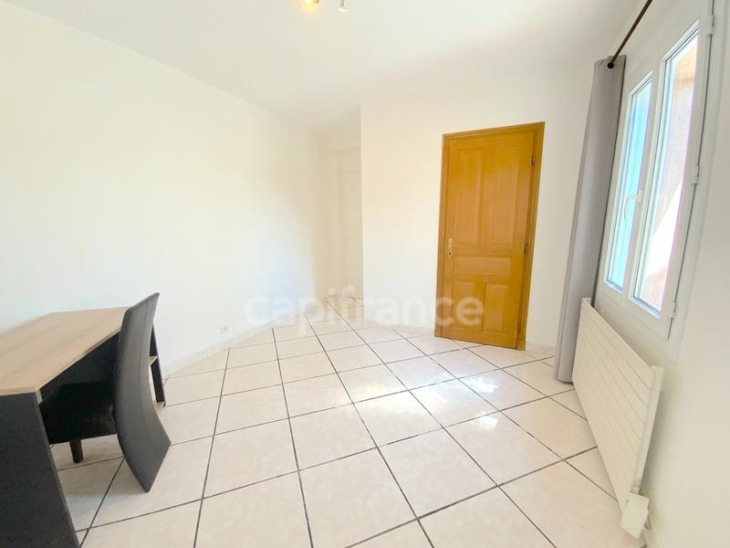 Maison - 151 m² - 6 pièces