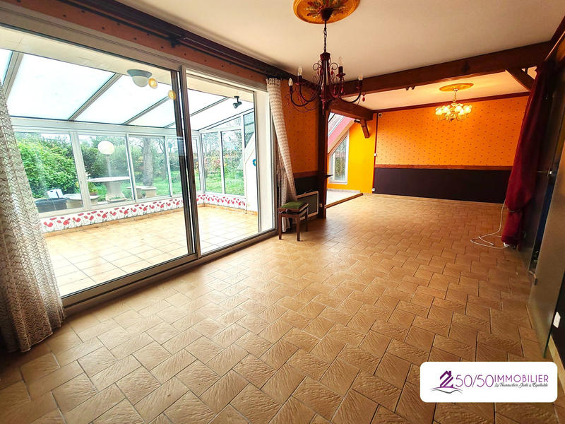 Maison traditionnelle - 137 m² - 5 pièces