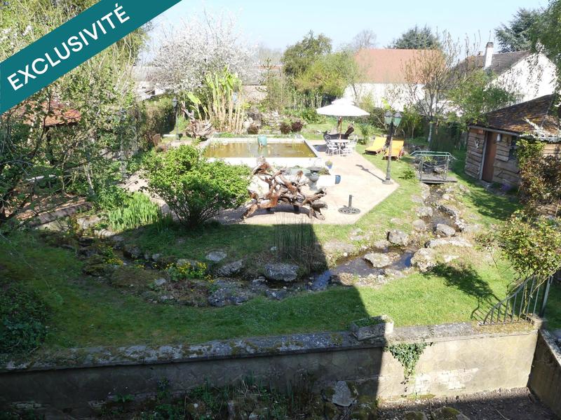 Maison - 363 m² - 10 pièces