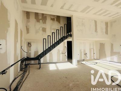 Maison - 106 m² - 5 pièces