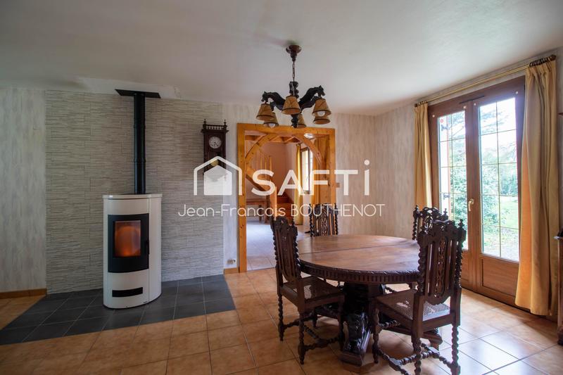 Maison - 168 m² - 7 pièces