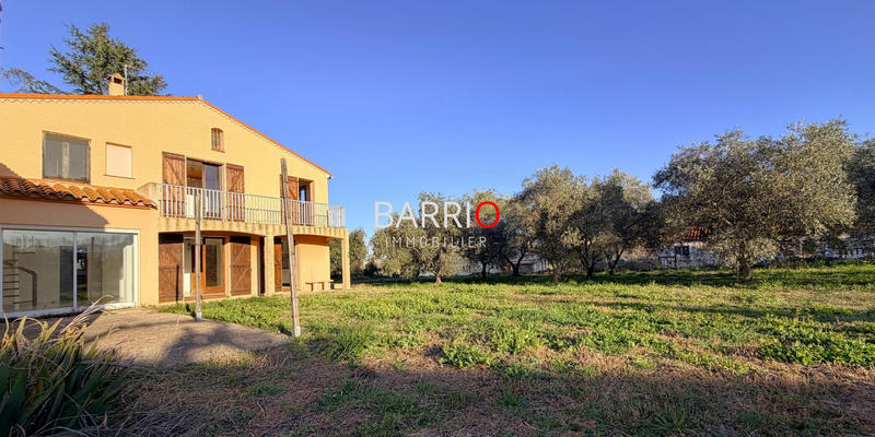 Maison traditionnelle - 155 m² - 5 pièces