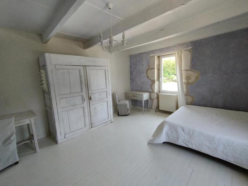 Maison en pierre - 100 m² - 4 pièces