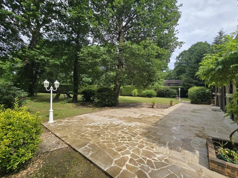 Maison - 168 m² - 5 pièces