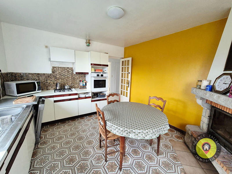 Maison - 159 m² - 7 pièces