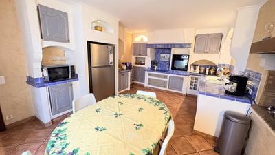 Maison - 114 m² - 5 pièces