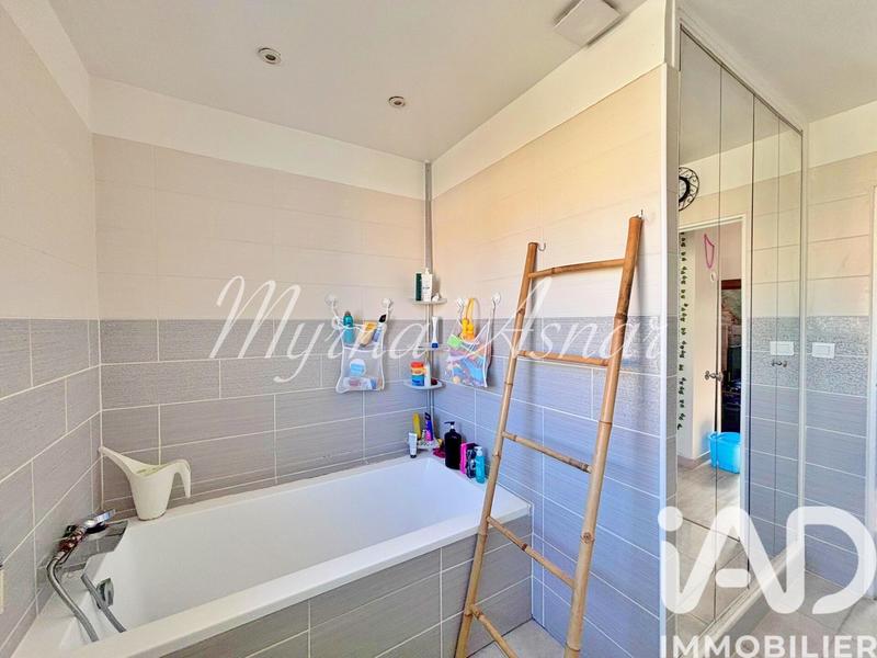 Maison - 125 m² - 6 pièces