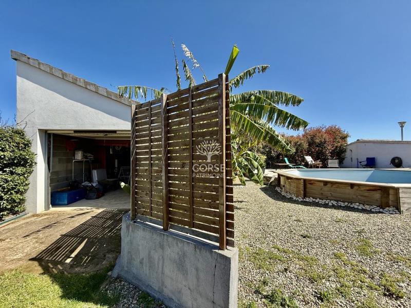 Maison - 80 m² - 6 pièces