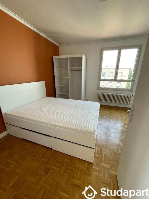 Chambre - 8 m² - 1 pièce