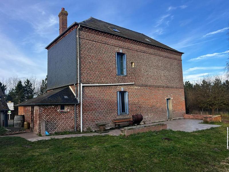 Maison - 178 m² - 10 pièces
