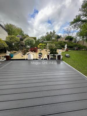 Maison - 195 m² - 9 pièces