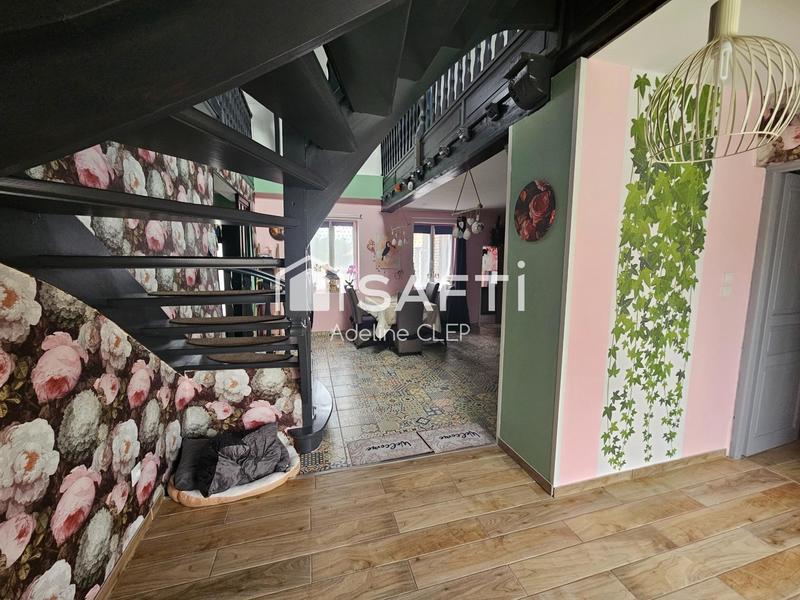 Maison - 386 m² - 10 pièces