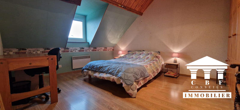 Maison - 194 m² - 10 pièces