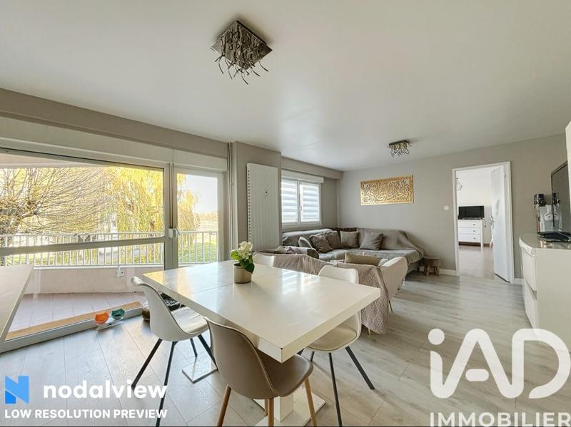 Appartement - 100 m² - 4 pièces