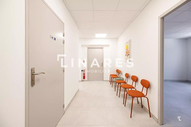 Bureau - 21 m² - 1 pièce