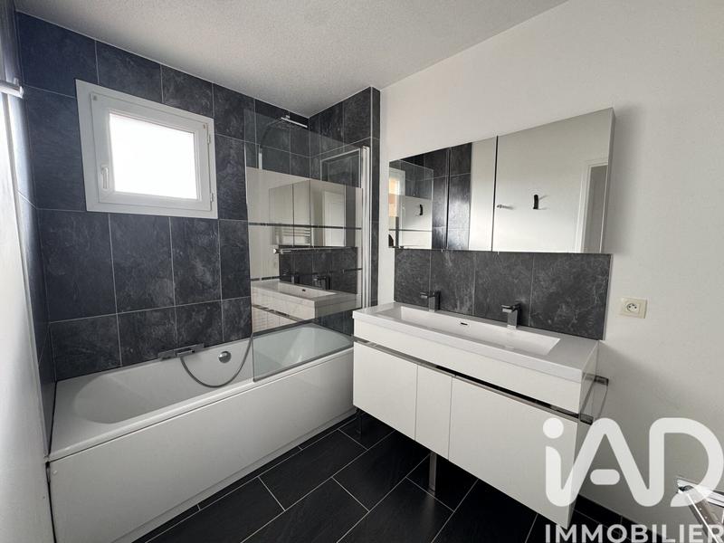 Maison - 84 m² - 4 pièces