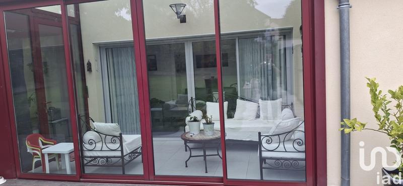 Maison - 207 m² - 8 pièces