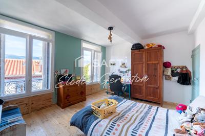 Maison de ville - 150 m² - 7 pièces