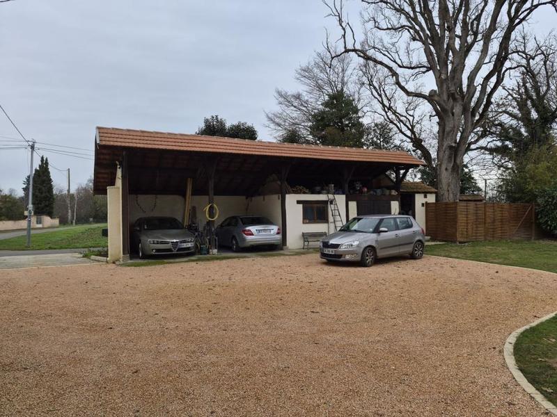 Maison - 206 m² - 6 pièces