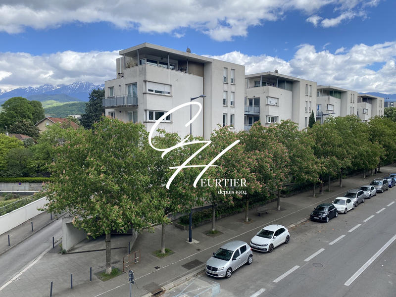 Appartement - 66 m² - 3 pièces