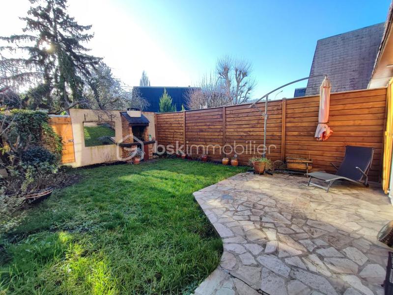 Maison - 96 m² - 6 pièces