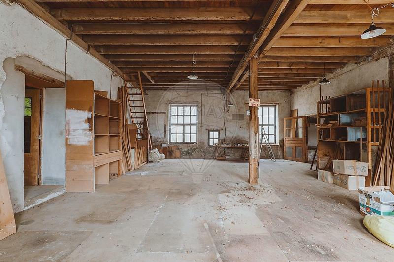 Maison - 200 m² - 7 pièces