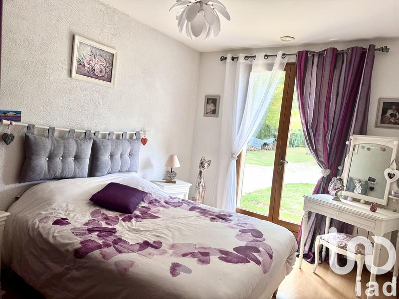 Maison - 137 m² - 7 pièces