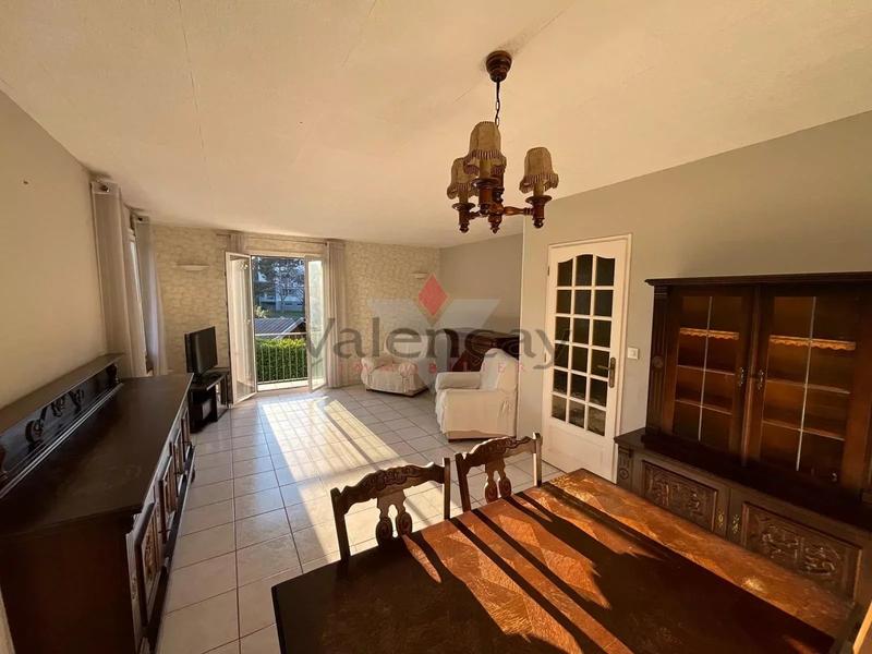 Maison - 82 m² - 5 pièces