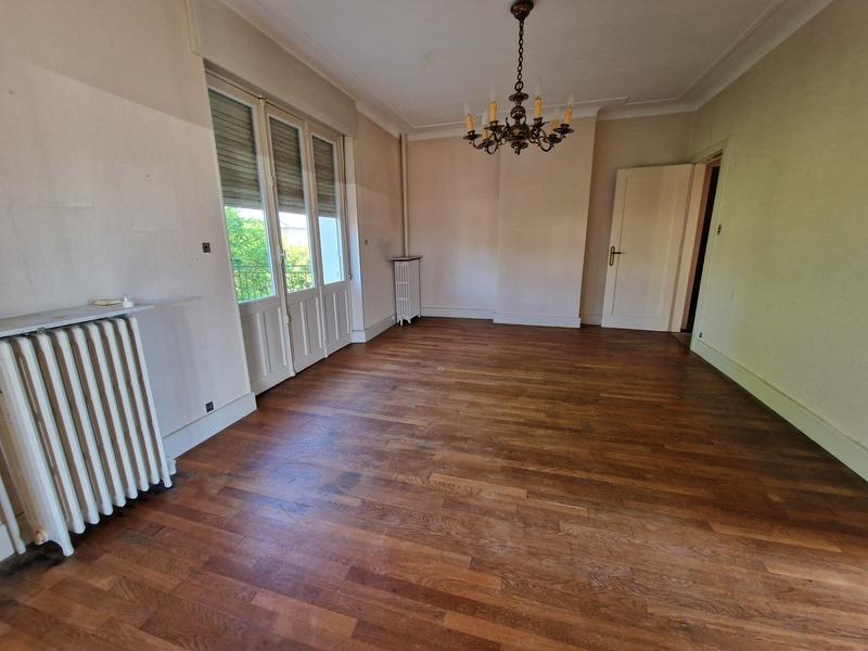 Maison bourgeoise - 300 m² - 10 pièces